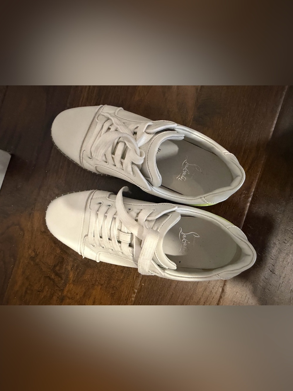 Louboutin White Leather unisex Sneakers